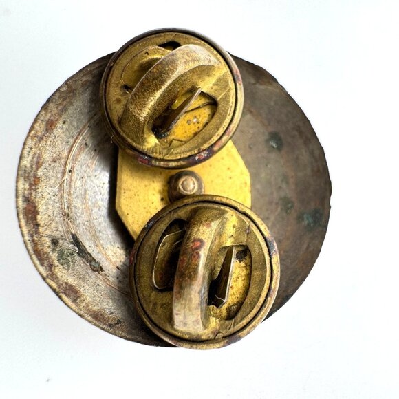 Vintage Brass U.S. Military Hat Badge Pin With Screw Back Design - Picture 5 of 5